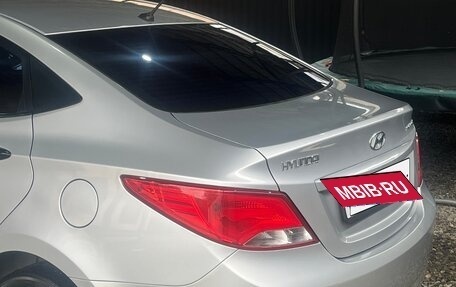 Hyundai Solaris II рестайлинг, 2015 год, 14 фотография