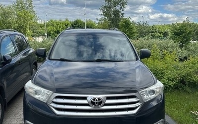 Toyota Highlander III, 2011 год, 1 570 000 рублей, 1 фотография
