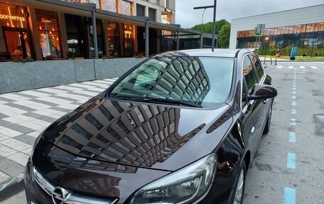 Opel Astra J, 2013 год, 990 000 рублей, 9 фотография