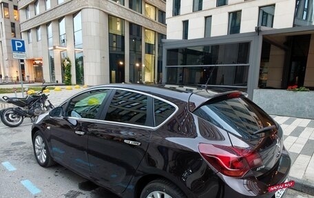 Opel Astra J, 2013 год, 990 000 рублей, 7 фотография