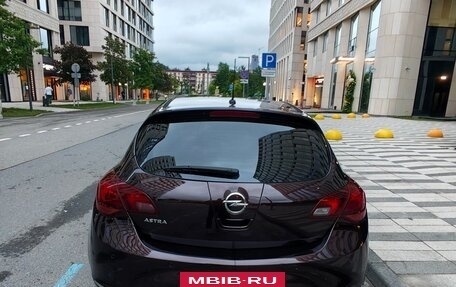 Opel Astra J, 2013 год, 990 000 рублей, 4 фотография