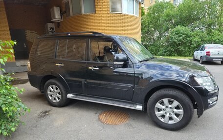 Mitsubishi Pajero IV, 2019 год, 3 900 000 рублей, 3 фотография