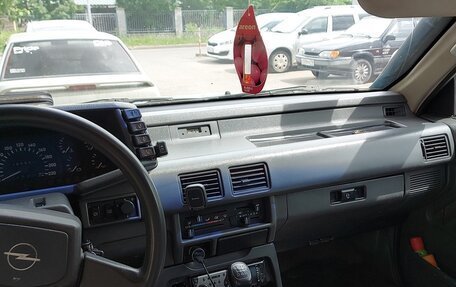 Opel Frontera A, 1993 год, 387 000 рублей, 7 фотография