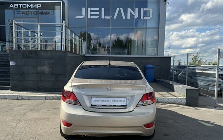 Hyundai Solaris II рестайлинг, 2011 год, 690 000 рублей, 6 фотография