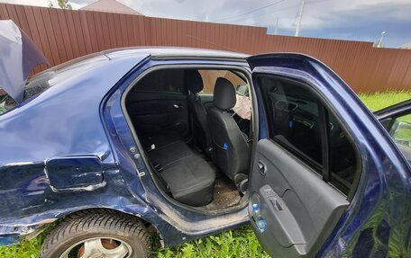 Renault Logan II, 2016 год, 270 000 рублей, 6 фотография