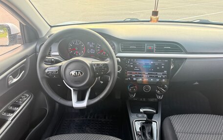 KIA Rio IV, 2019 год, 1 366 000 рублей, 2 фотография