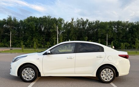 KIA Rio IV, 2019 год, 1 366 000 рублей, 4 фотография
