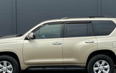 Toyota Land Cruiser 200, 2011 год, 2 625 000 рублей, 13 фотография