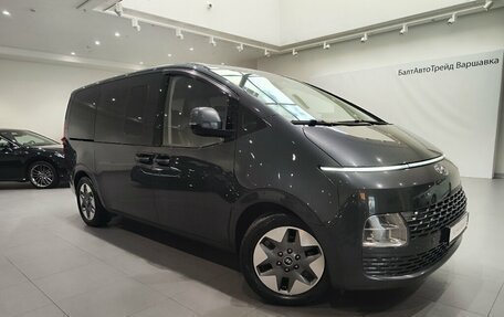 Hyundai Staria, 2021 год, 3 950 000 рублей, 3 фотография
