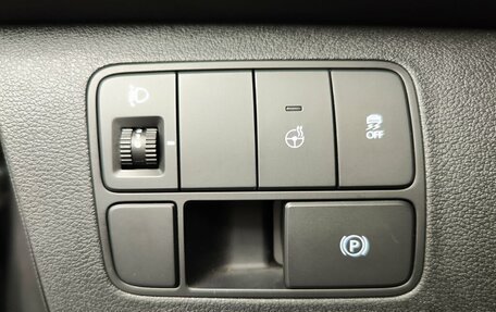 Hyundai Staria, 2021 год, 3 950 000 рублей, 22 фотография