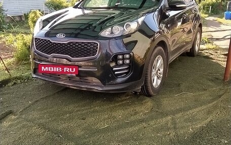 KIA Sportage IV рестайлинг, 2017 год, 1 720 000 рублей, 2 фотография
