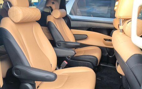 KIA Carnival, 2021 год, 3 700 000 рублей, 12 фотография