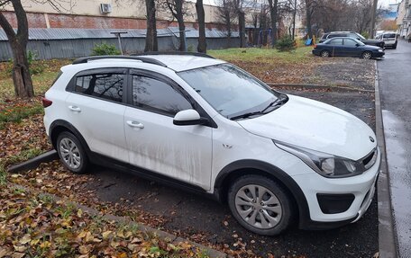 KIA Rio IV, 2018 год, 1 000 000 рублей, 3 фотография
