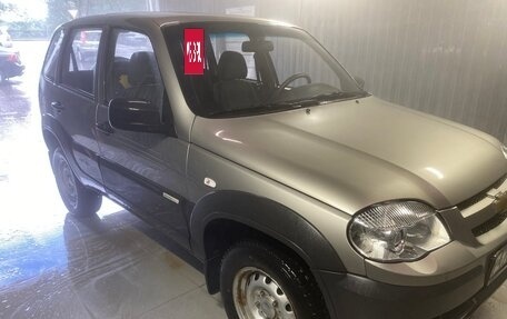 Chevrolet Niva I рестайлинг, 2012 год, 630 000 рублей, 5 фотография