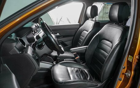 Dacia Duster II, 2018 год, 1 739 000 рублей, 10 фотография