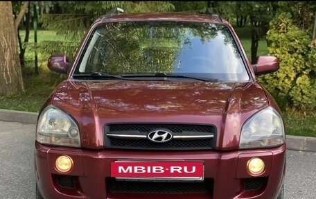 Hyundai Tucson III, 2006 год, 820 000 рублей, 3 фотография
