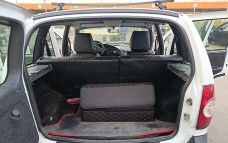 Chevrolet Niva I рестайлинг, 2017 год, 600 000 рублей, 4 фотография