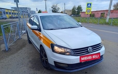Volkswagen Polo VI (EU Market), 2019 год, 850 000 рублей, 2 фотография