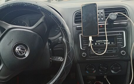 Volkswagen Polo VI (EU Market), 2019 год, 850 000 рублей, 11 фотография
