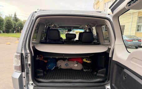 Mitsubishi Pajero IV, 2010 год, 2 000 000 рублей, 7 фотография