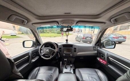 Mitsubishi Pajero IV, 2010 год, 2 000 000 рублей, 11 фотография