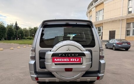 Mitsubishi Pajero IV, 2010 год, 2 000 000 рублей, 6 фотография
