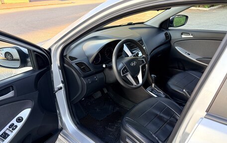 Hyundai Solaris II рестайлинг, 2013 год, 915 000 рублей, 13 фотография