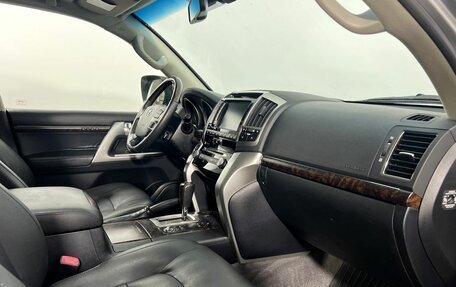 Toyota Land Cruiser 200, 2014 год, 3 950 000 рублей, 10 фотография