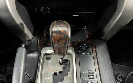Toyota Land Cruiser 200, 2014 год, 3 950 000 рублей, 15 фотография