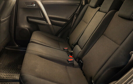 Toyota RAV4, 2018 год, 2 379 000 рублей, 18 фотография