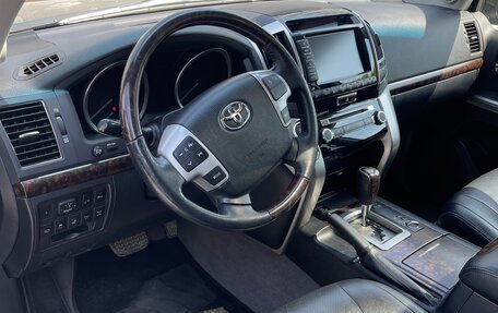 Toyota Land Cruiser 200, 2013 год, 4 450 000 рублей, 9 фотография