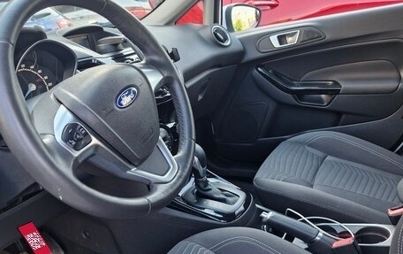 Ford Fiesta, 2015 год, 950 000 рублей, 4 фотография