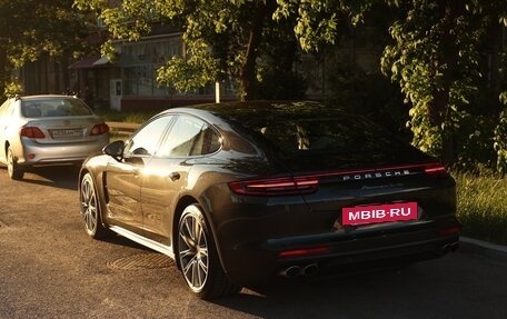 Porsche Panamera II рестайлинг, 2017 год, 8 900 000 рублей, 2 фотография