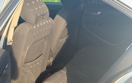 Volvo S60 III, 2003 год, 267 000 рублей, 9 фотография
