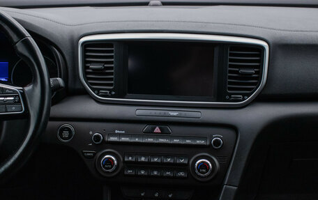 KIA Sportage IV рестайлинг, 2020 год, 2 330 000 рублей, 15 фотография
