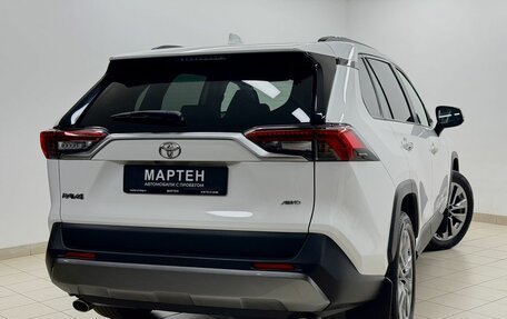 Toyota RAV4, 2021 год, 3 480 000 рублей, 6 фотография