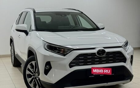 Toyota RAV4, 2021 год, 3 480 000 рублей, 3 фотография