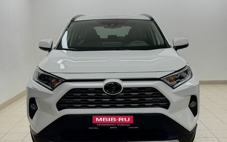 Toyota RAV4, 2021 год, 3 480 000 рублей, 2 фотография