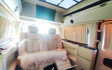 Chevrolet Express II, 2010 год, 2 950 000 рублей, 8 фотография
