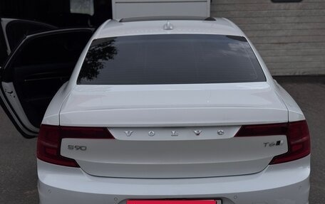 Volvo S90 II рестайлинг, 2020 год, 3 350 000 рублей, 10 фотография