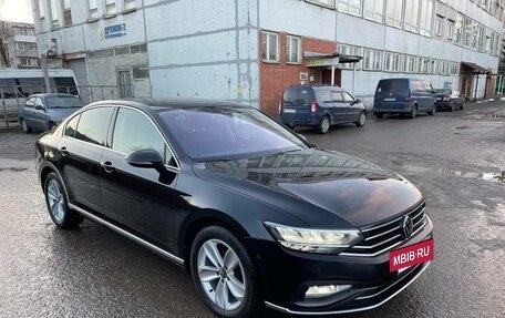 Volkswagen Passat B8 рестайлинг, 2021 год, 2 790 000 рублей, 7 фотография