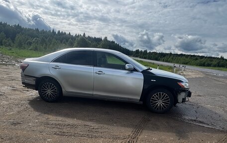 Toyota Camry, 2007 год, 600 000 рублей, 5 фотография