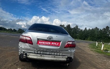 Toyota Camry, 2007 год, 600 000 рублей, 10 фотография
