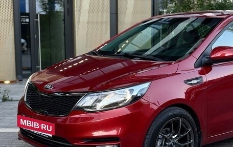KIA Rio III рестайлинг, 2017 год, 997 000 рублей, 2 фотография