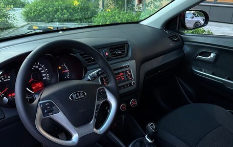 KIA Rio III рестайлинг, 2017 год, 997 000 рублей, 18 фотография