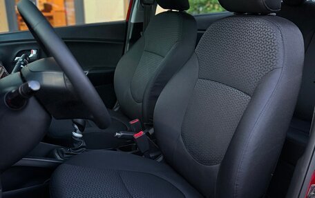 KIA Rio III рестайлинг, 2017 год, 997 000 рублей, 20 фотография
