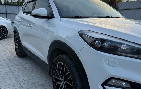 Hyundai Tucson III, 2018 год, 2 400 000 рублей, 2 фотография