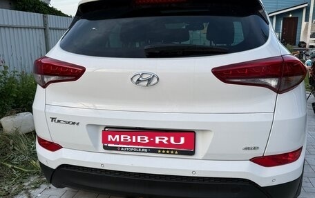 Hyundai Tucson III, 2018 год, 2 400 000 рублей, 5 фотография
