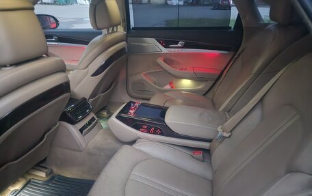Audi A8, 2011 год, 1 490 000 рублей, 5 фотография
