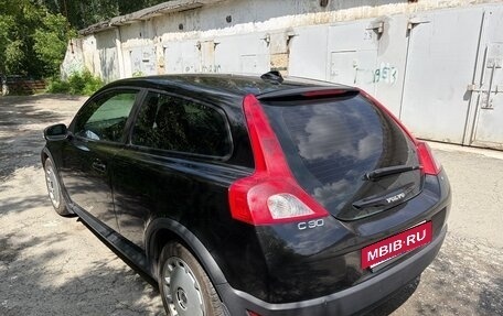 Volvo C30 I рестайлинг, 2008 год, 628 000 рублей, 3 фотография